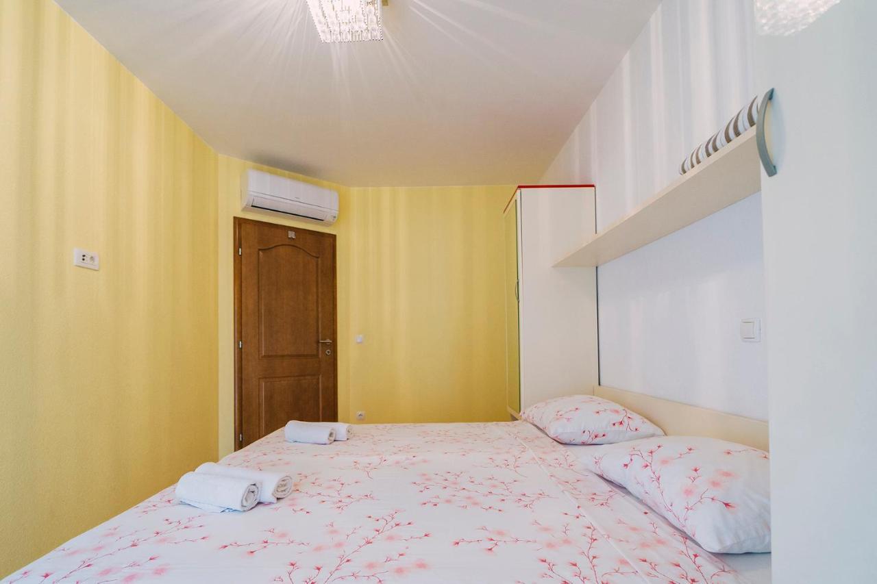 Apartments Luxur Center Baška Voda Eksteriør bilde