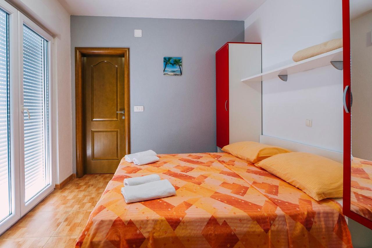 Apartments Luxur Center Baška Voda Eksteriør bilde
